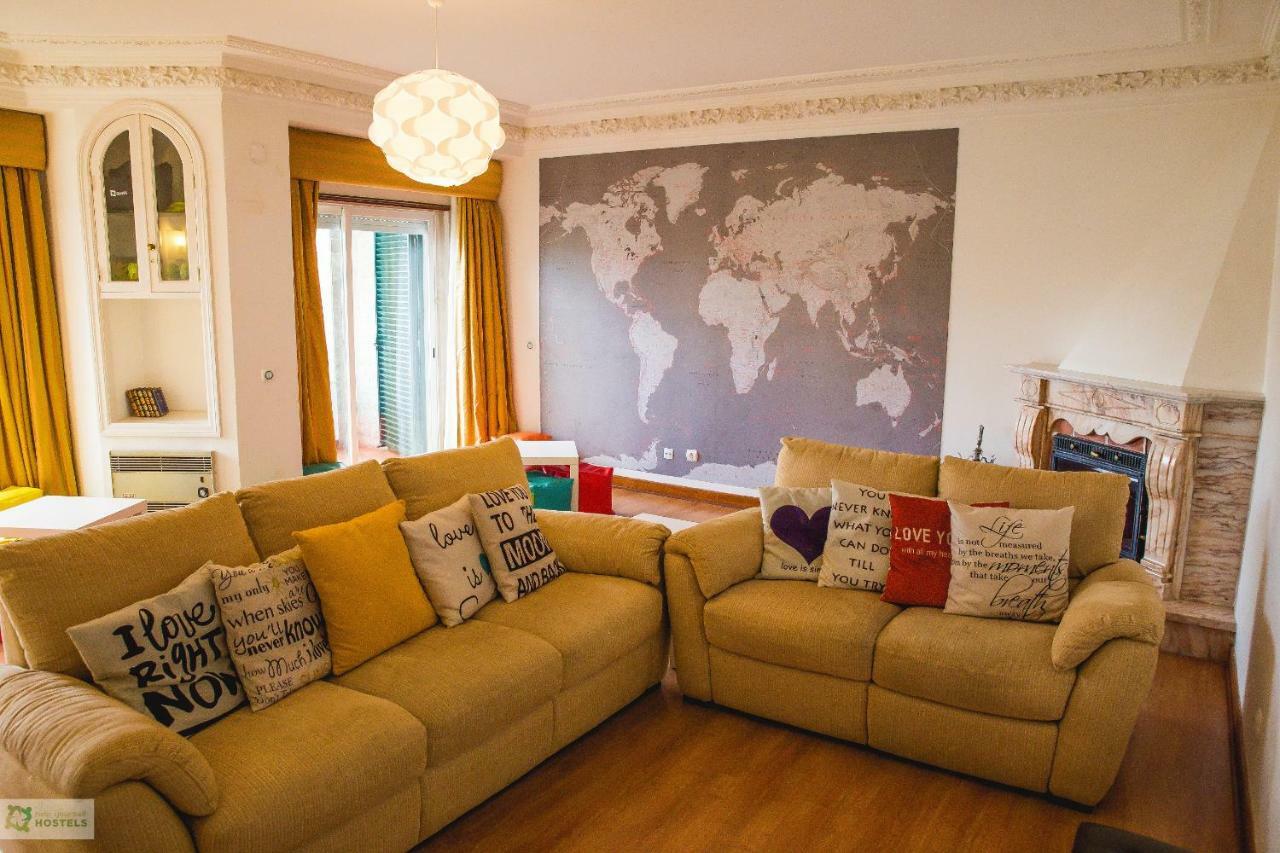 Help Yourself Hostels - Carcavelos Coast Eksteriør bilde
