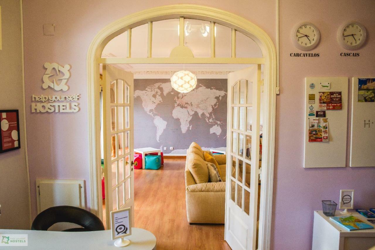 Help Yourself Hostels - Carcavelos Coast Eksteriør bilde